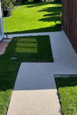 Steinteppich Gartenweg breit